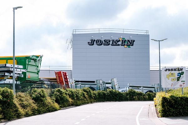 @alessandro_volders - Joskin Soumagne-2-light.jpg